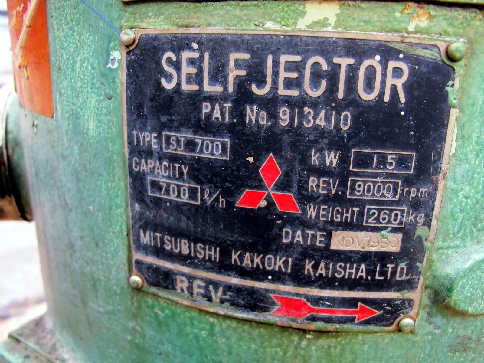 Mitsubishi SJ700